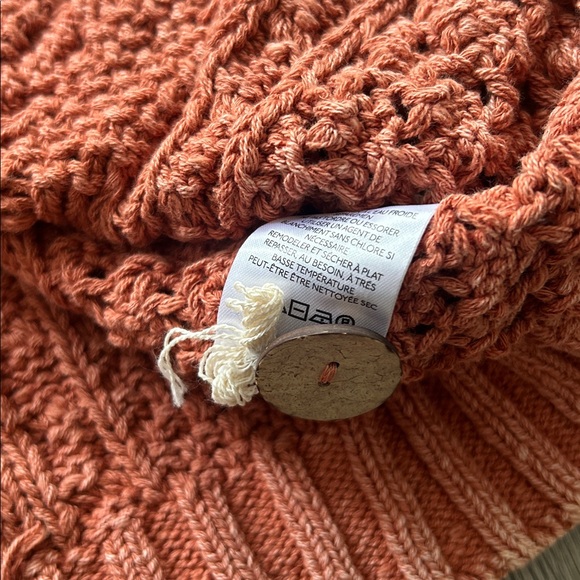 Pilcro Vintage Terracotta Chunky Knit Cardigan NWOT - Picture 5 of 6